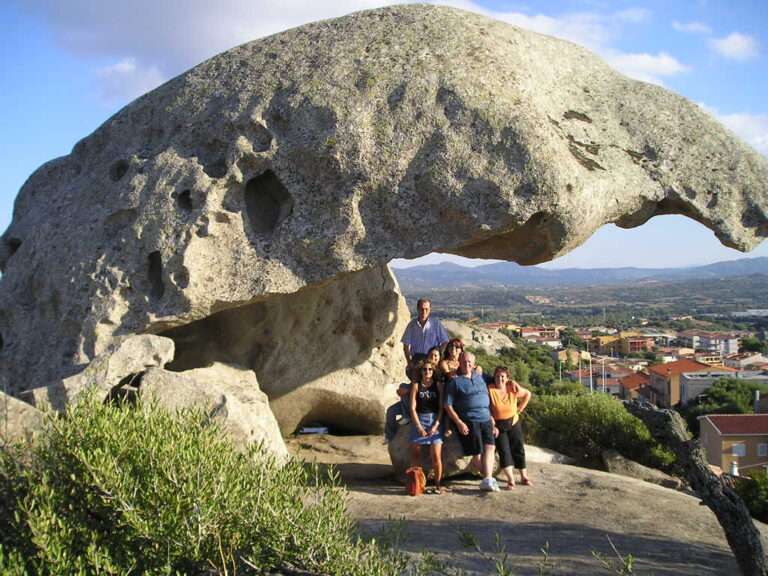 escursione-ambientale-culturale-fungo-arzachena-sardegna