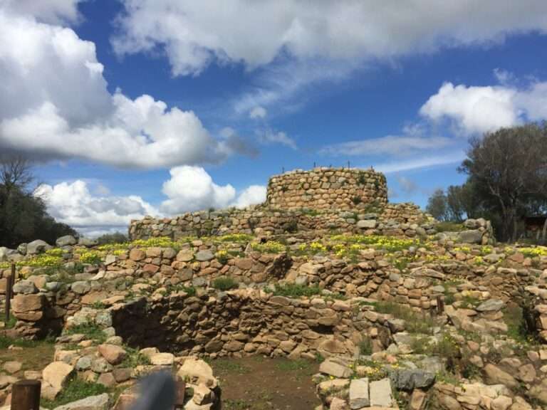 escursione-ambientale-culturale-fungo-arzachena-sardegna