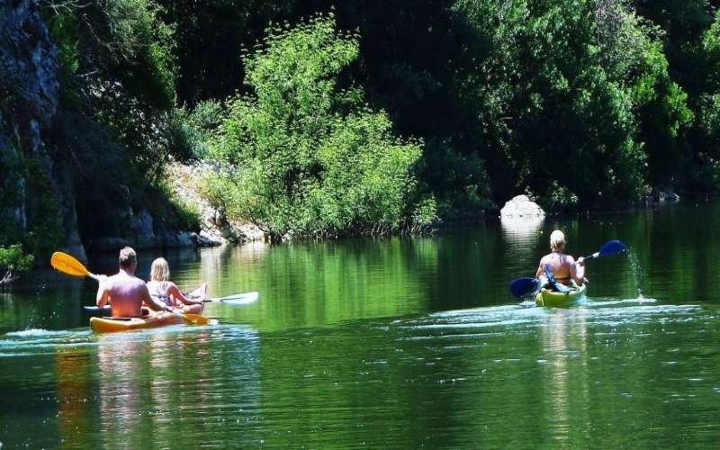 escursione-canoa-lago-cedrino-sardegna